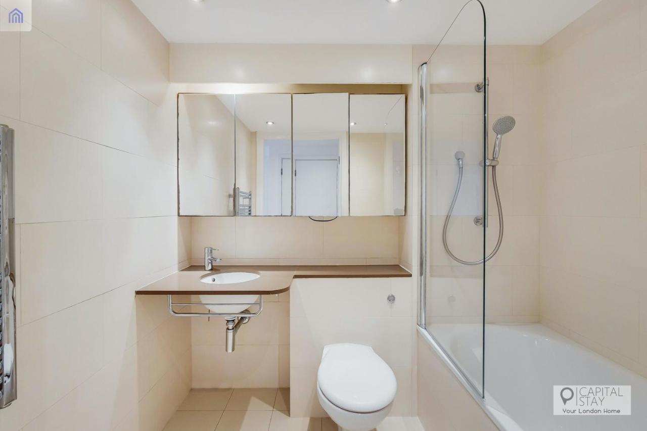 Fully Serviced Two Bed Apartment By Excel & O2 ロンドン エクステリア 写真